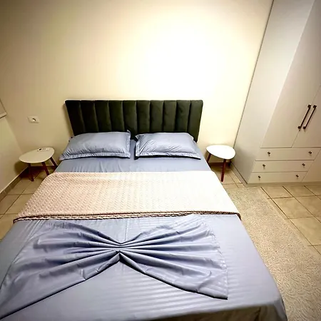 Br's New Bazaar Villa Tirana