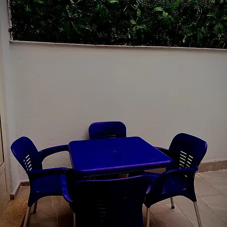 Br's New Bazaar Tiran