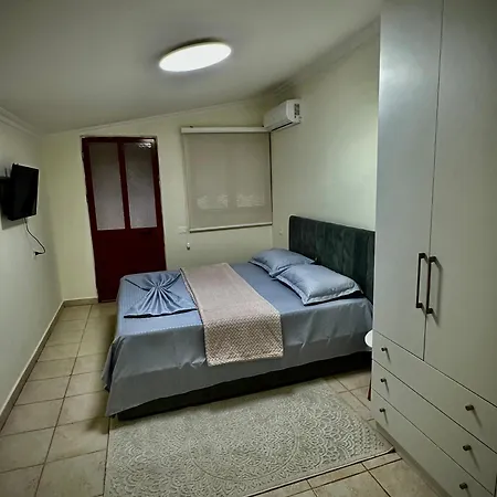 Br's New Bazaar Tiran